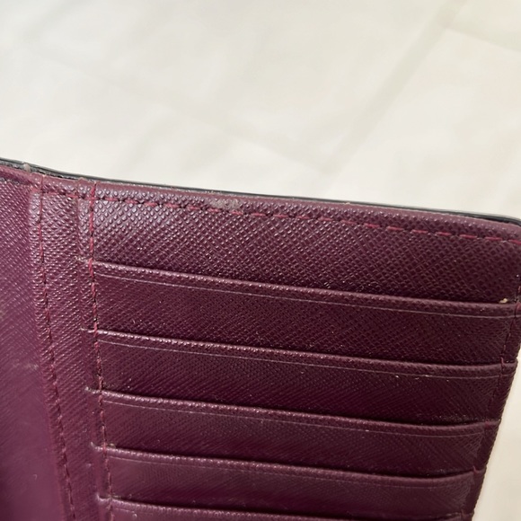 Kate Spade Stacy Laurel Way Bifold Wallet - Picture 8 of 9